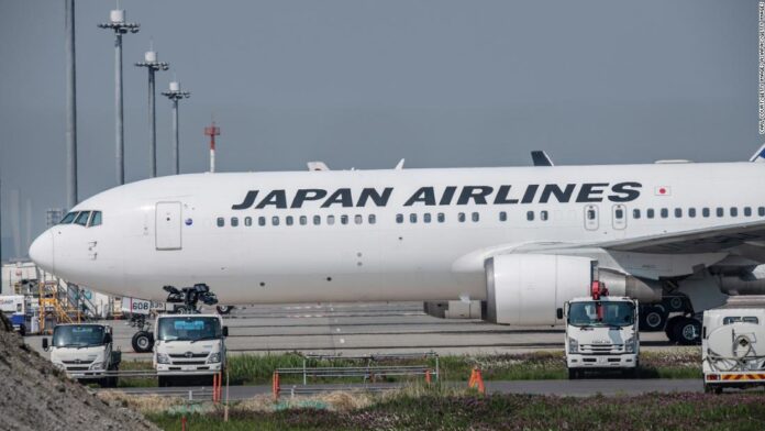 japan-resumes-flights-to-vietnam-for-the-first-time-since-coronavirus-travel-restrictions