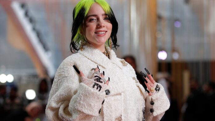 billie-eilish-recalls-once-being-‘incredibly-religious,’-says-it-‘just-completely-went-away’