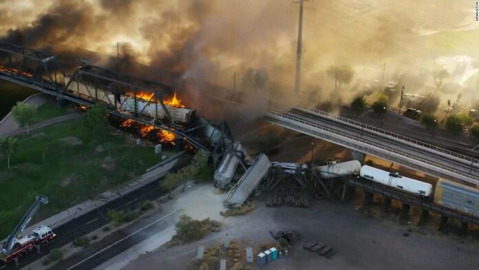 train-derailment-and-fire-described-as-‘a-scene-from-hell’