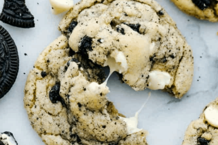 white-chocolate-oreo-cookies