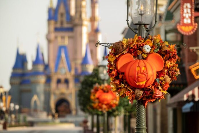 disney-allows-guests-to-wear-halloween-costumes-for-first-time-this-fall