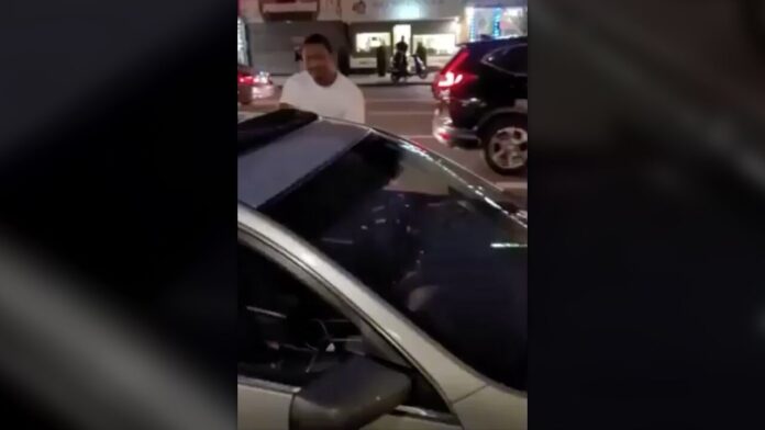 nypd-seeks-driver-who-assaulted-2-bronx-traffic-agents