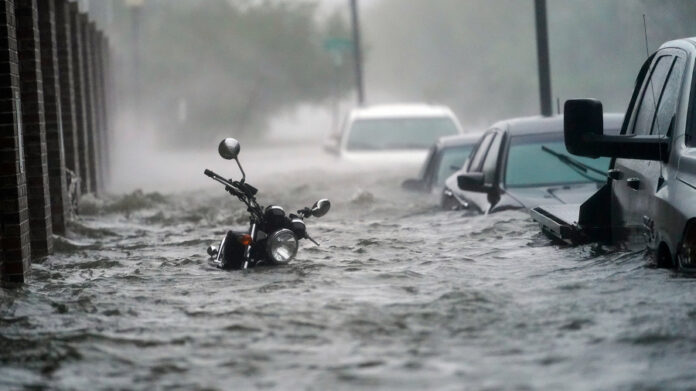 videos:-hurricane-sally-unleashes-flooding-along-gulf-coast