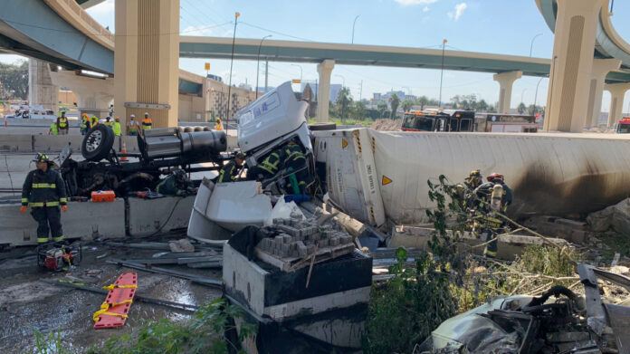semi-carrying-eggs-crashes,-catches-fire-on-i-4-near-orlando