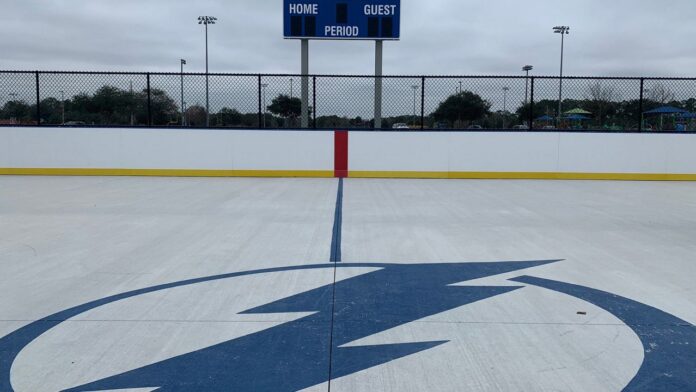 two-new-street-hockey-rinks-open-in-pasco-county-as-lightning’s-season-begins