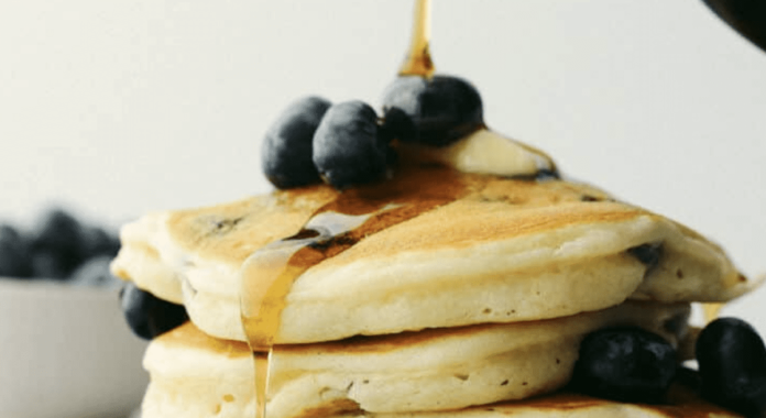 the-best-blueberry-pancakes
