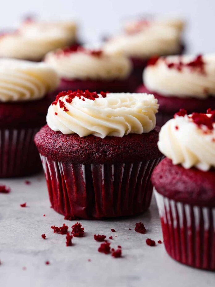 the-best-red-velvet-cupcakes-with-cream-cheese-frosting