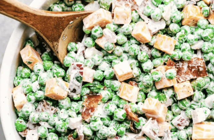 best-ever-creamy-pea-salad-with-bacon