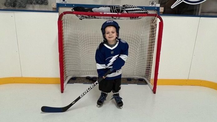 family-turns-garage-into-mini-rink-for-3-year-old-bolts-fan