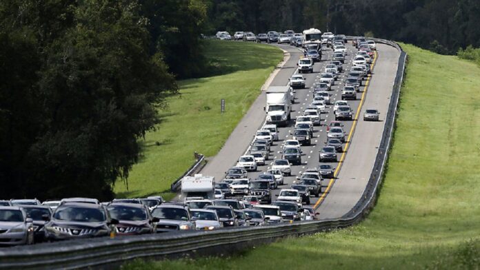 aaa:-38.4-million-people-will-travel-by-car-during-memorial-day-holiday